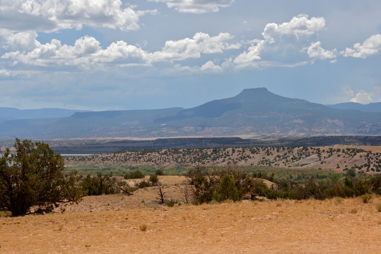 Cerro Pedernal mountain viewed from Ghost Ranch near Abiquiu, New Mexico